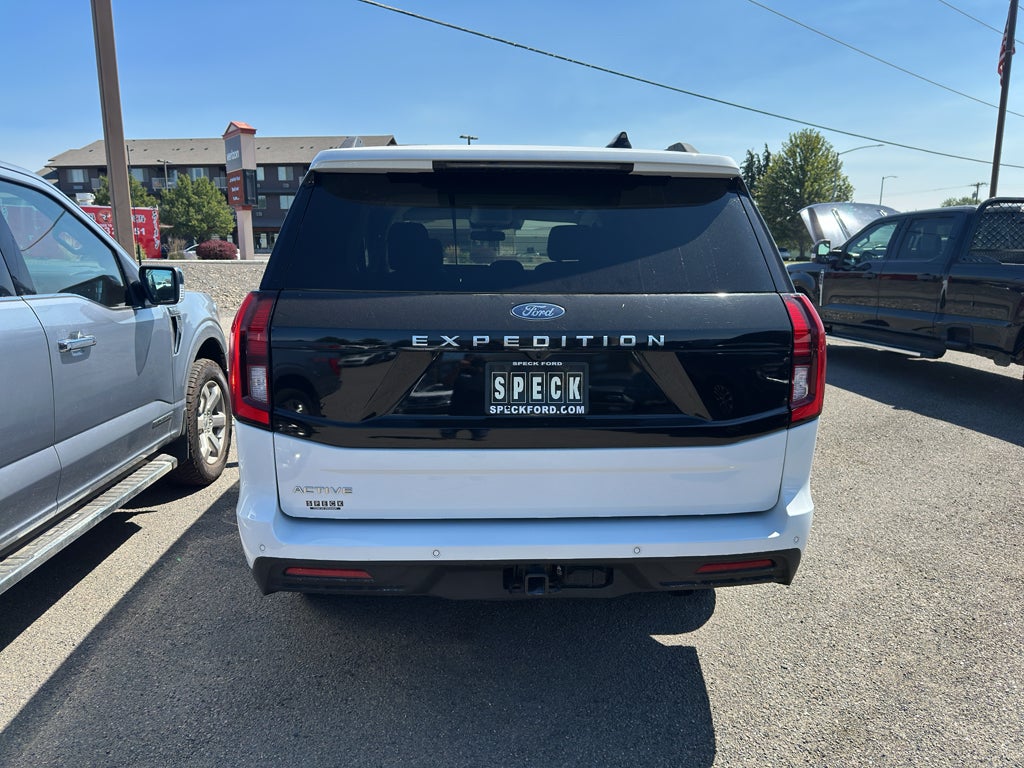 2025 Ford Expedition — interior view