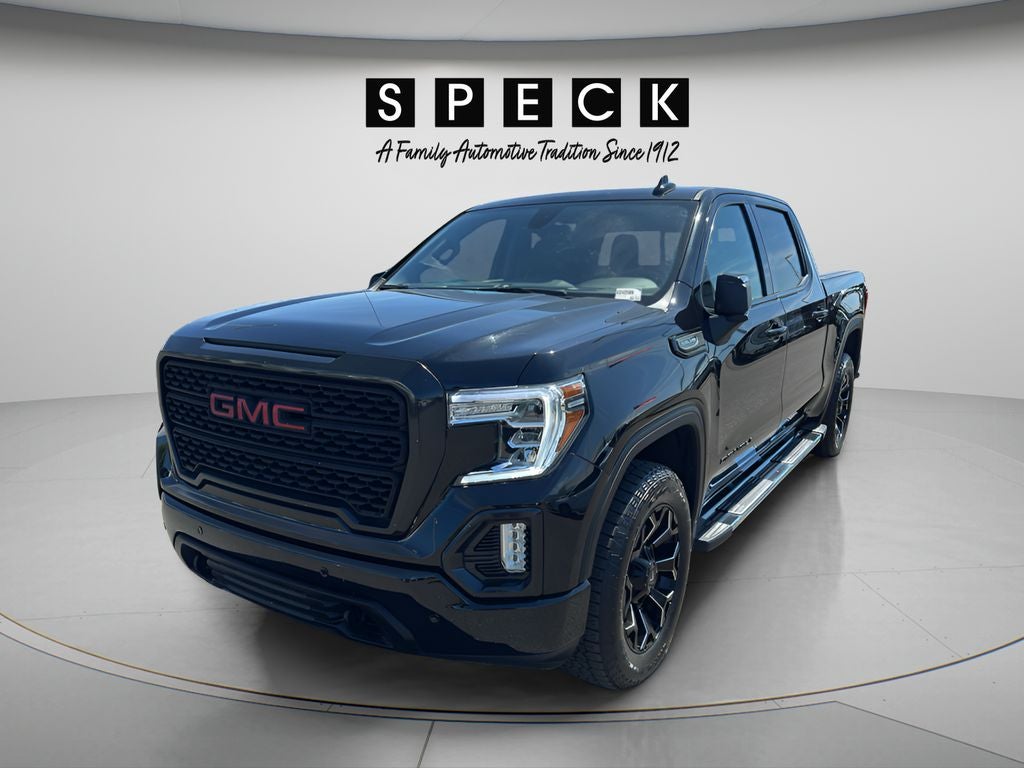 2021 GMC Sierra 1500 Denali in Black — front three-quarter view