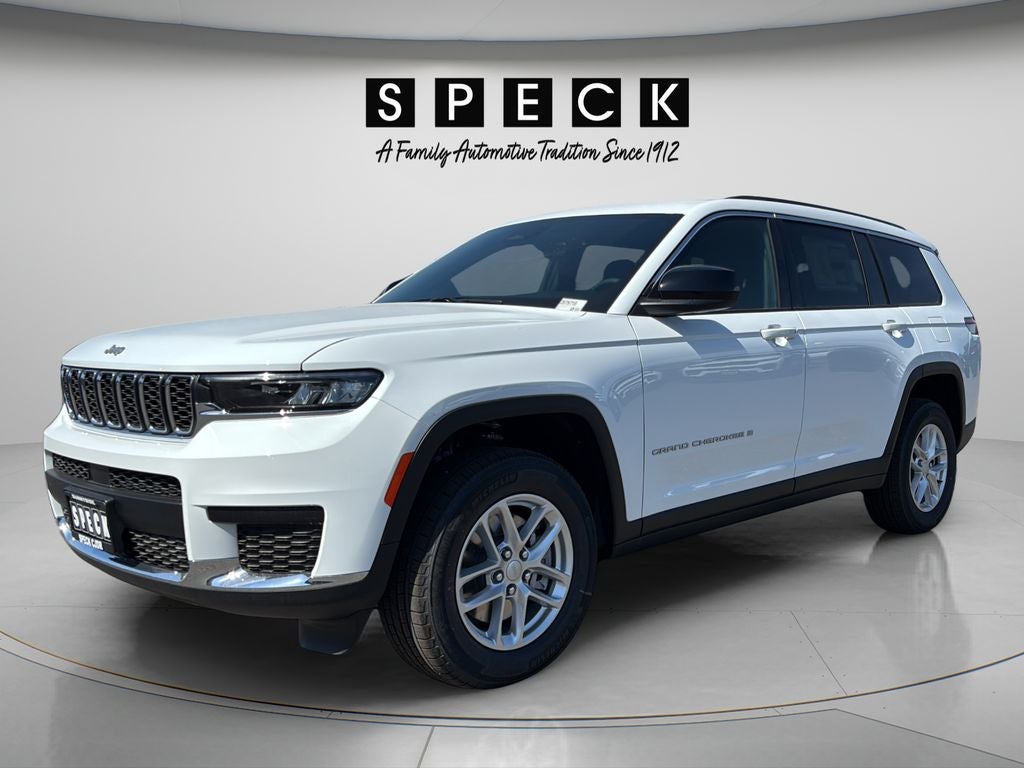 2026 Jeep Grand Cherokee GRAND CHEROKEE L LAREDO 4X4 in Bright White Clear-Coat Exterior Paint — front three-quarter view