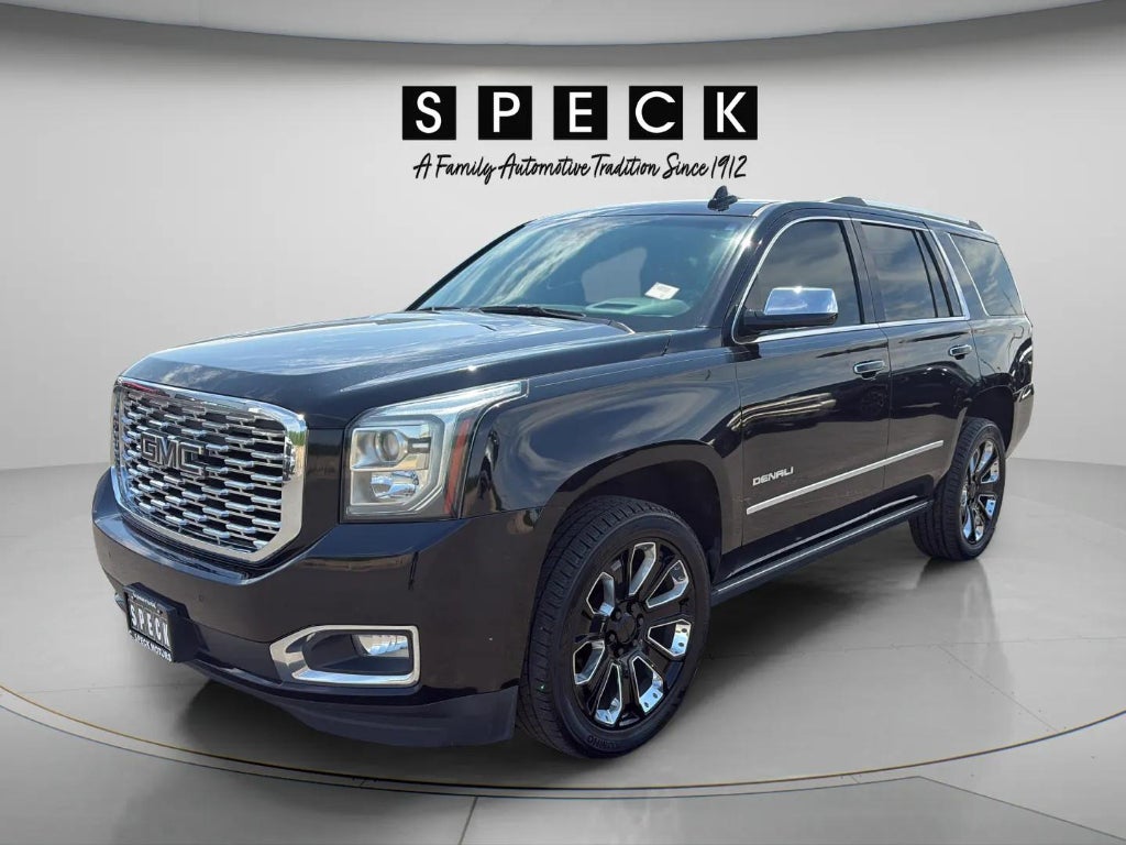 2019 GMC Yukon Denali in Onyx Black — front three-quarter view