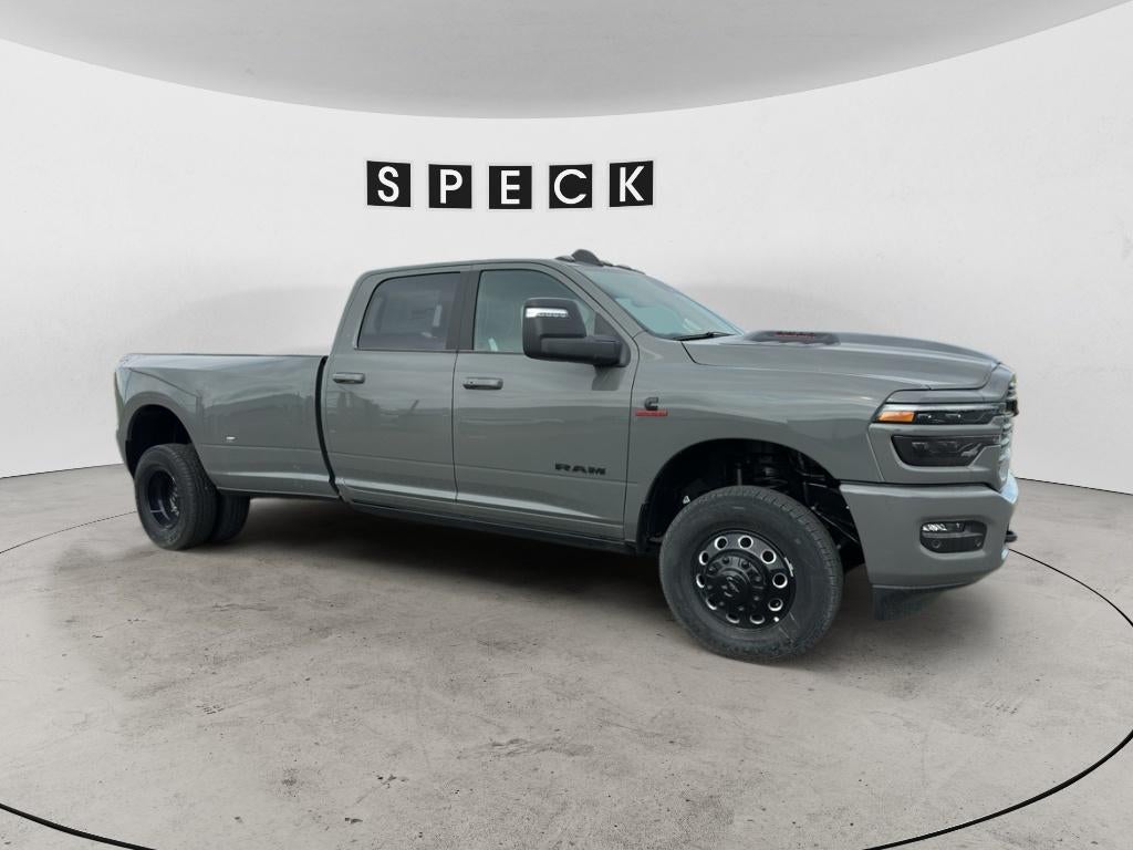 2026 RAM Ram 3500 RAM 3500 LARAMIE CREW CAB 4X4 8' BOX in Ceramic Gray Clear-Coat Exterior Paint — front three-quarter view