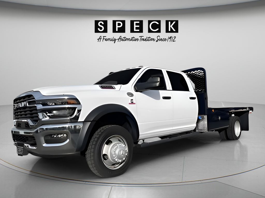 2025 RAM 5500 Chassis RAM 5500 TRADESMAN CHASSIS CREW CAB 4X4 84' CA in Bright White Clearcoat — front three-quarter view