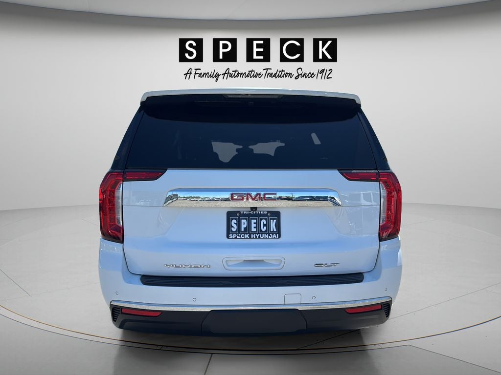 2022 GMC Yukon — interior view