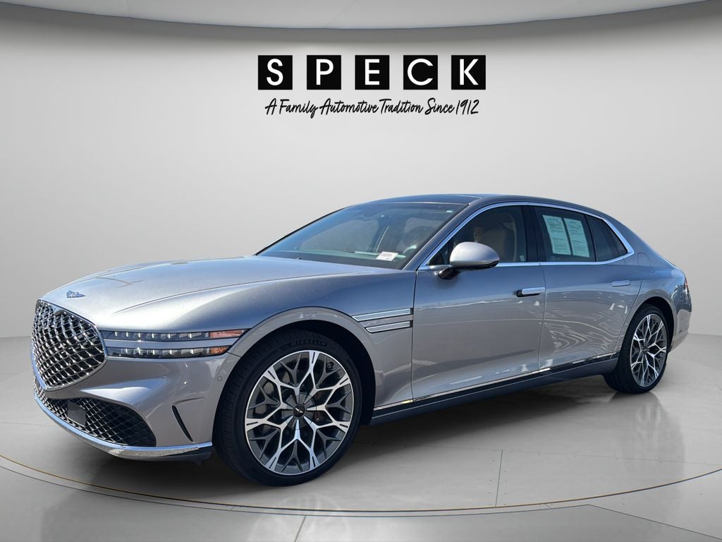 2025 Genesis G90 3.5T e-SC in Savile Silver — front three-quarter view